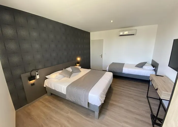 Apartment Pellisson *